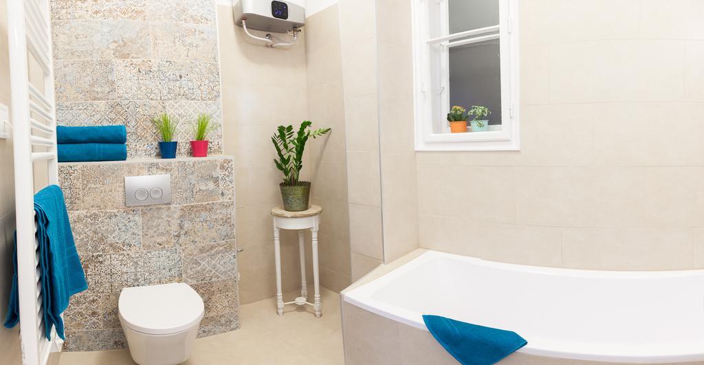Ferienwohnung Self Checkin Bohem Luxury By Vaci Str Budapest Exterior foto